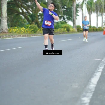 Runner Photo 7740752