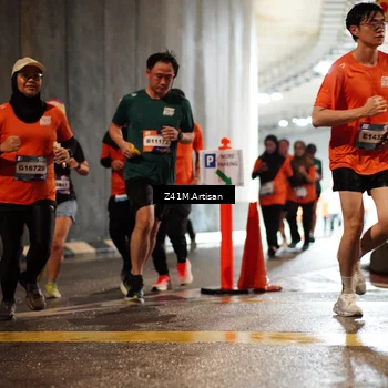 Runner Photo 7740754