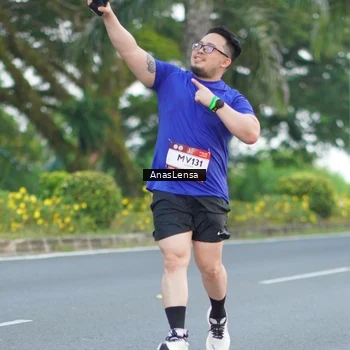 Runner Photo 7740755