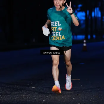 Runner Photo 7740767