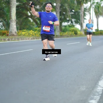 Runner Photo 7740772
