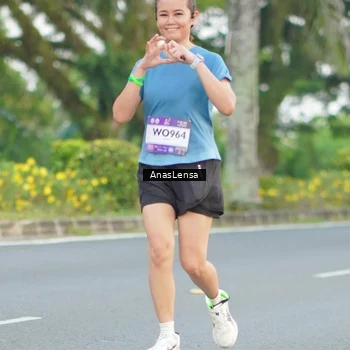 Runner Photo 7740787