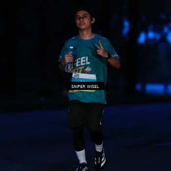 Runner Photo 7740797