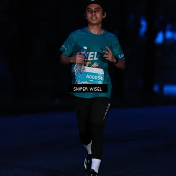 Runner Photo 7740813
