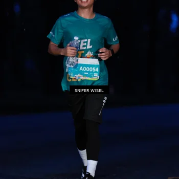 Runner Photo 7740830