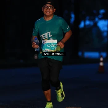 Runner Photo 7740854