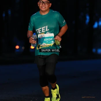 Runner Photo 7740888