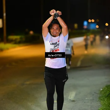 Runner Photo 7740912