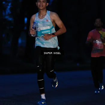 Runner Photo 7740914