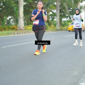 Runner Photo 7740921