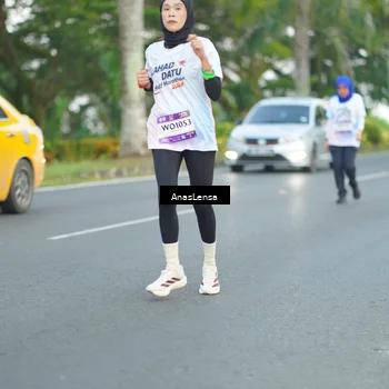 Runner Photo 7740944