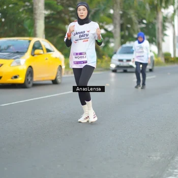 Runner Photo 7740951