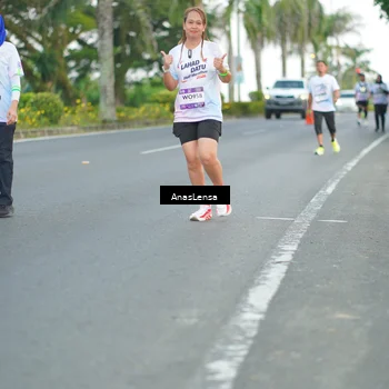 Runner Photo 7740960