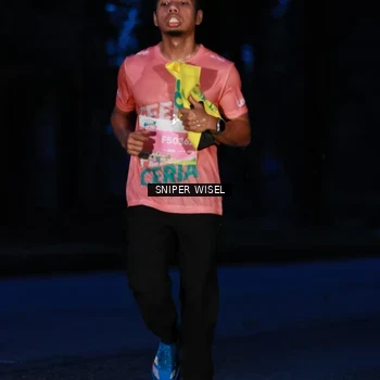 Runner Photo 7740961