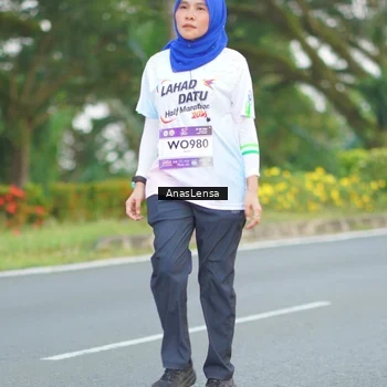 Runner Photo 7740976
