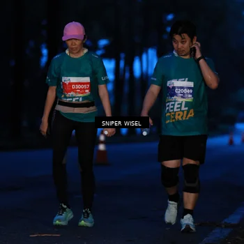 Runner Photo 7740992