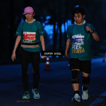 Runner Photo 7741003