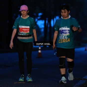 Runner Photo 7741013
