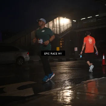 Runner Photo 7741014