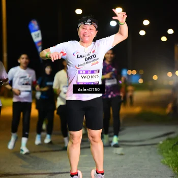 Runner Photo 7741019