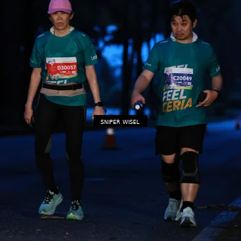 Runner Photo 7741028