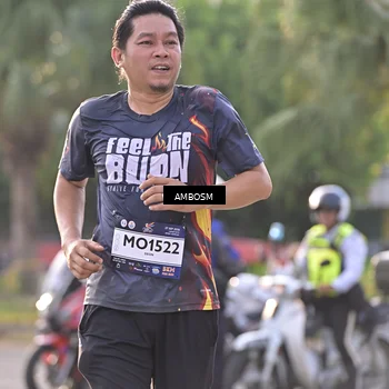 Runner Photo 7741029