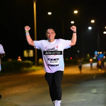 Runner Photo 7741060
