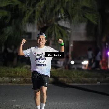 Runner Photo 7741075