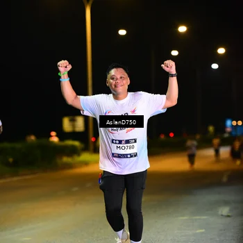 Runner Photo 7741077