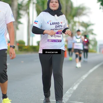 Runner Photo 7741079
