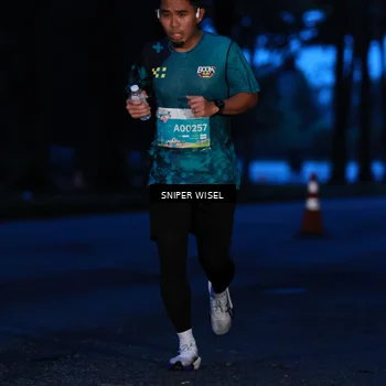 Runner Photo 7741080