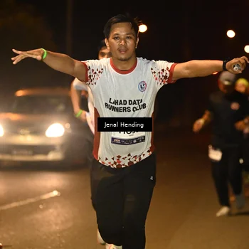 Runner Photo 7741083