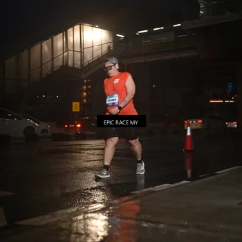 Runner Photo 7741090