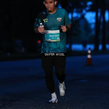 Runner Photo 7741115