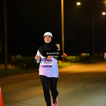 Runner Photo 7741125