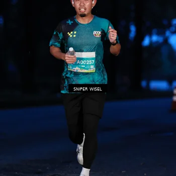 Runner Photo 7741150