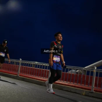 Runner Photo 774117