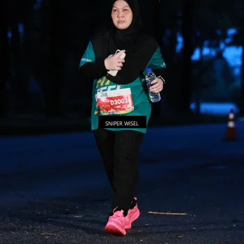 Runner Photo 7741194