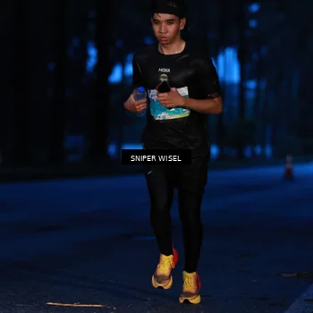 Runner Photo 7741215