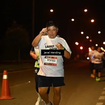 Runner Photo 7741235