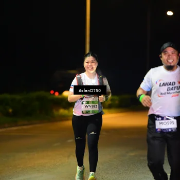 Runner Photo 7741261