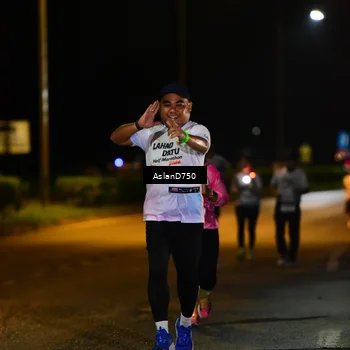 Runner Photo 7741265