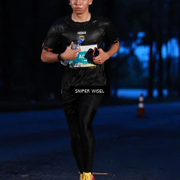 Runner Photo 7741272