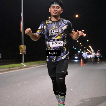 Runner Photo 7741334