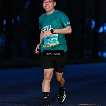 Runner Photo 7741339