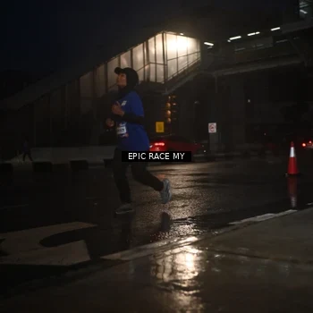 Runner Photo 7741344