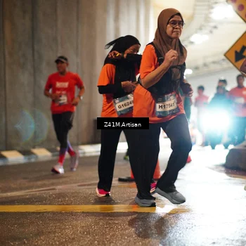 Runner Photo 7741345