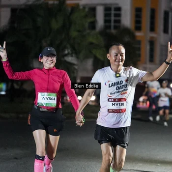 Runner Photo 7741346