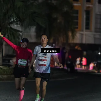 Runner Photo 7741353