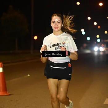 Runner Photo 7741361
